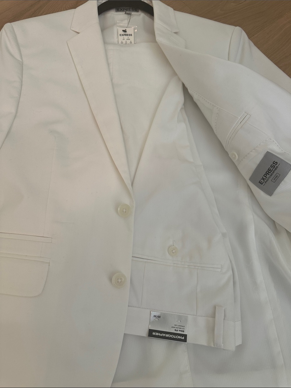 Express Men's White Single-Button Blazer - Picture 4 of 5